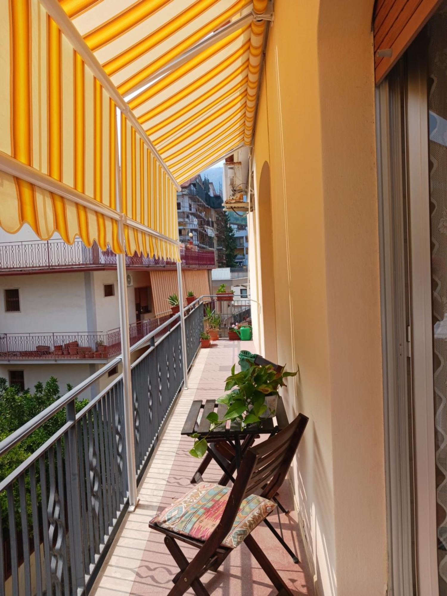 Mungi Bay, Flat With Sea View Roof Top Terrace Giardini-Naxos Buitenkant foto